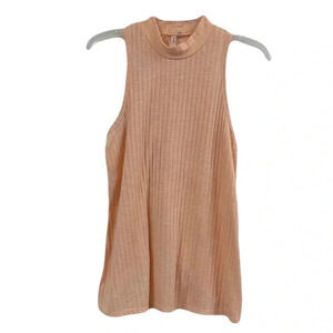 Red Camel top size medium